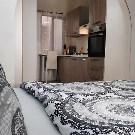 Flatlet In Traditional Maltese Townhouse * 슬리에마