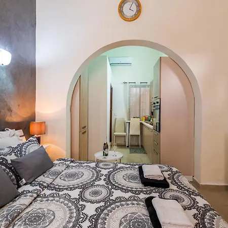 Apartment Flatlet In Traditional Maltese Townhouse
